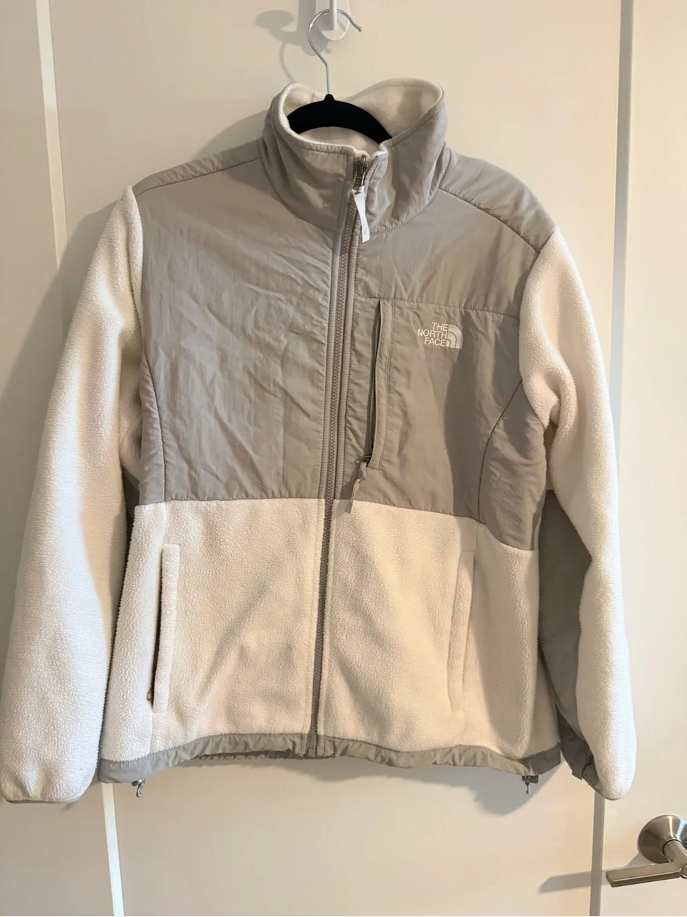 The North Face White and Light Gray Two-Tone Fleece Jacket
